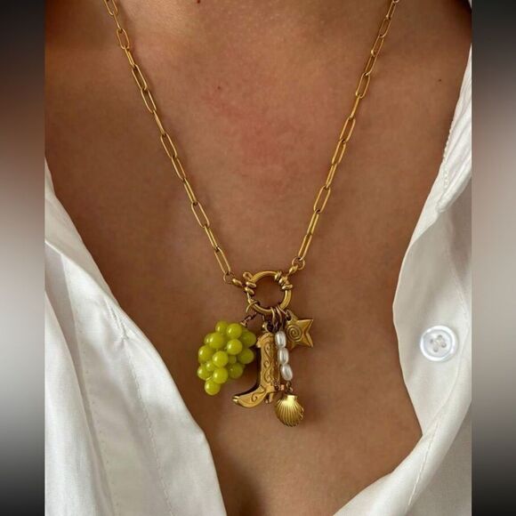 Charm Necklace with grape N823 - Picture 1 of 4